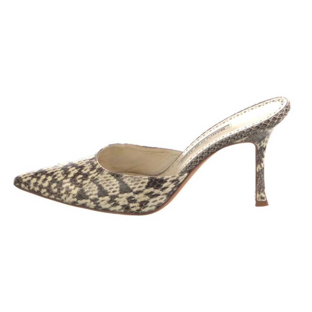 Manolo Blahnik Snakeskin Mule Heels 39.5 / US 9.5 Pointed Toe Heels